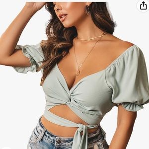 American threads cropped blouse tie top